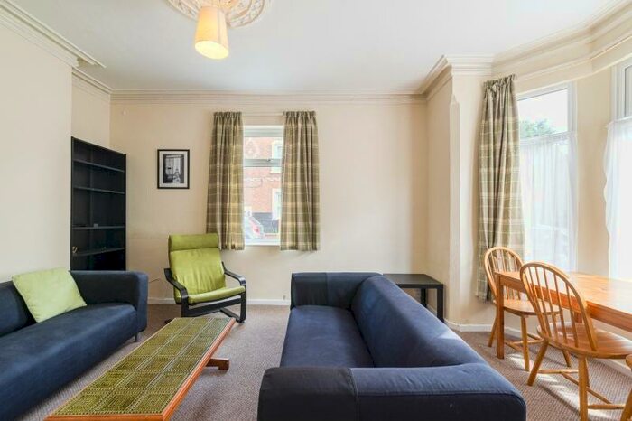 5 Bedroom End Of Terrace House To Rent In Tudor Grove, Nottingham, NG1