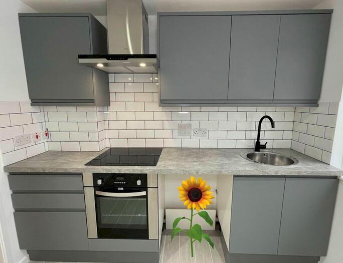 1 Bedroom Flat To Rent In College Gardens, London SW17