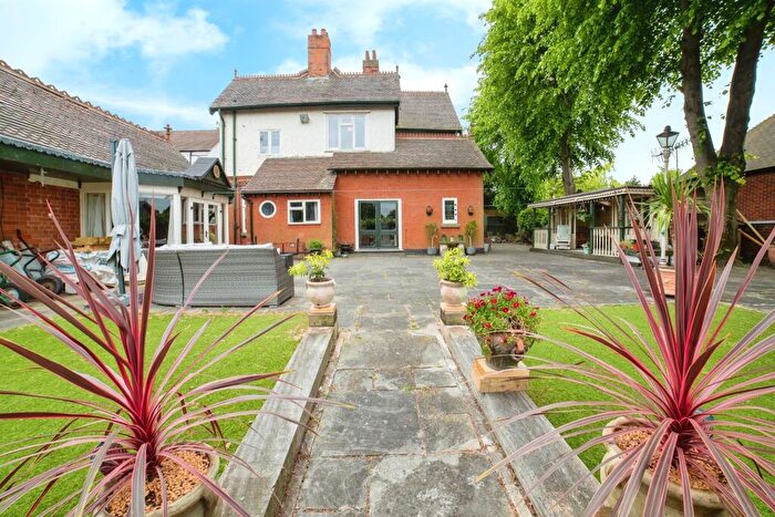 5 Bedroom Detached House For Sale In Wharncliffe Road, Ilkeston, DE7