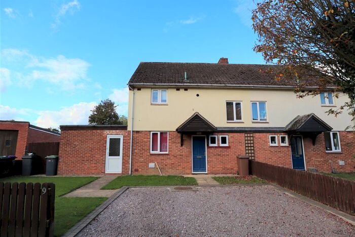2 Bedroom Semi-Detached House To Rent In Gibson Green, Witham St Hughs, LN6