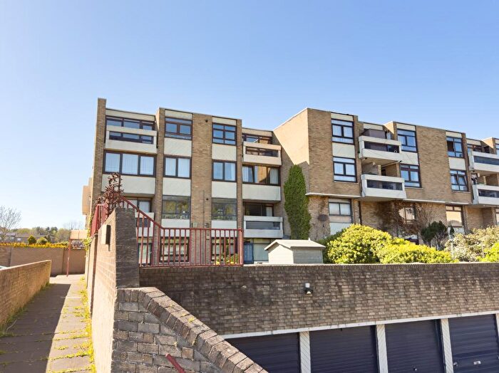 1 Bedroom Flat For Sale In , Neville Court, Washington, NE37