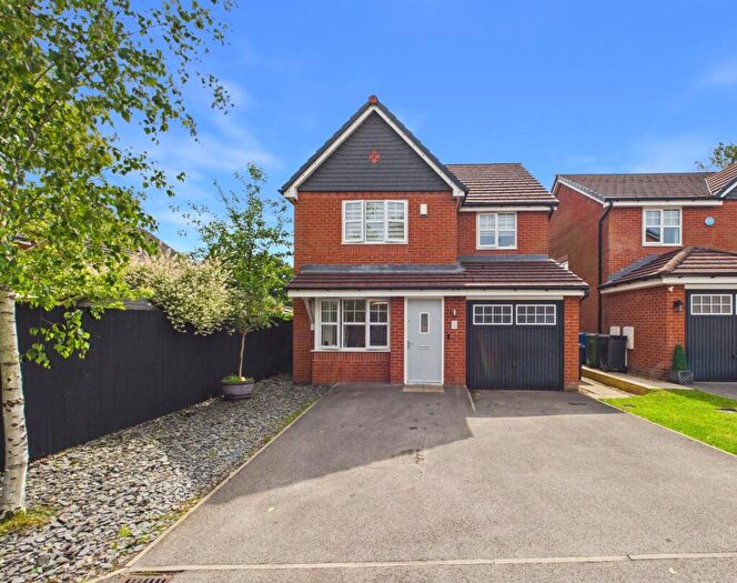 3 Bedroom Detached House For Sale In Meadow Nook, Tyldesley, M29