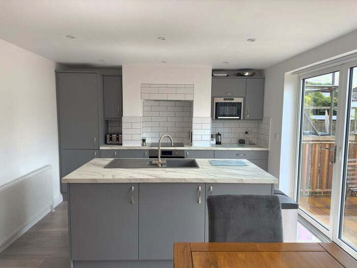 3 Bedroom Semi-Detached House To Rent In New York Lane, Rawdon, Leeds, LS19