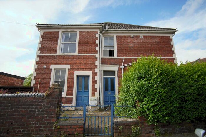 4 Bedroom End Of Terrace House To Rent In Falmouth Road, Bishopston, Bristol, BS7
