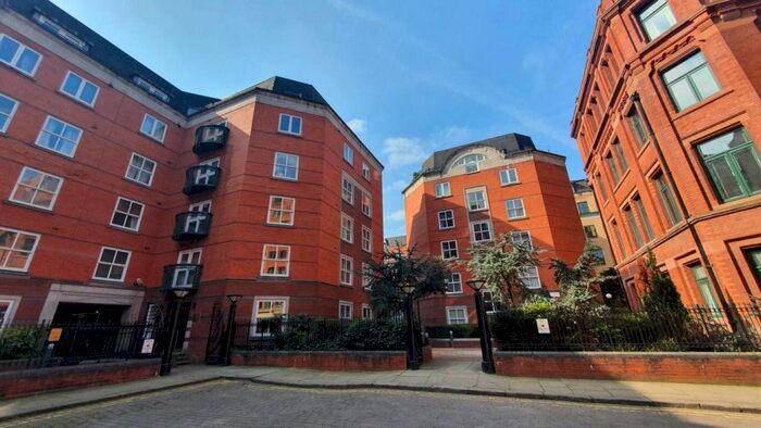 Parking/garage To Rent In Velvet Court, Granby Row, Manchester, M1