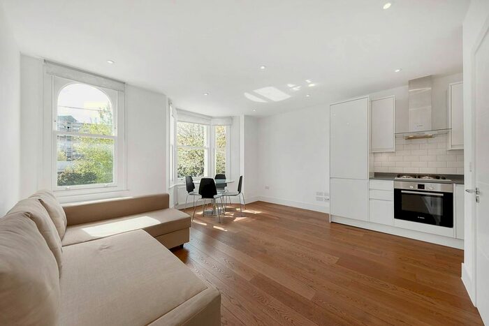 1 Bedroom Flat To Rent In Bramber Road, Barons Court, London, W14