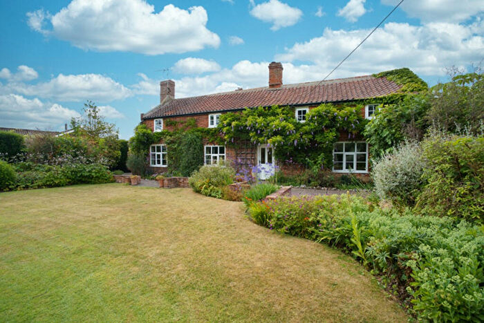 4 Bedroom Farm House For Sale In Staithe Road, Sutton, NR12