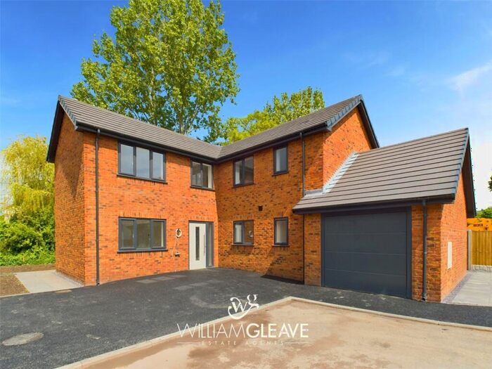 4 Bedroom House For Sale In Erw Isaf, Llandyrnog, Denbigh, LL16