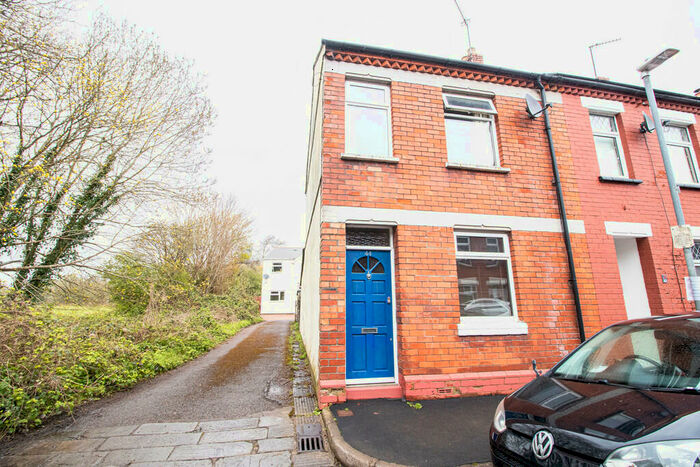 2 Bedroom End Of Terrace House To Rent In West Road, Llandaff North, CF14