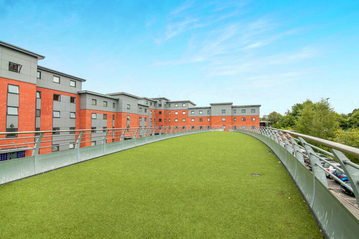 2 Bedroom Flat To Rent In Denmark Road, Manchester, M15