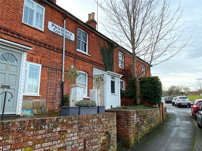2 Bedroom Terraced House To Rent In Greys Road, Henley-on-Thames, Oxfordshire, RG9