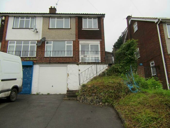 4 Bedroom End Of Terrace House To Rent In Hughenden Avenue, HP13