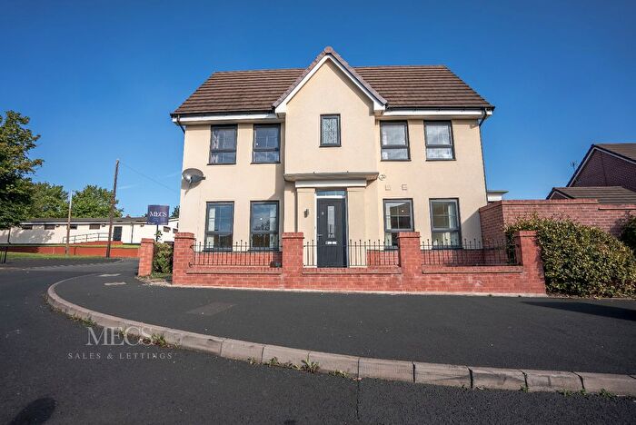 3 Bedroom Link Detached House To Rent In Ashley Road, Smethwick, West Midlands, B66