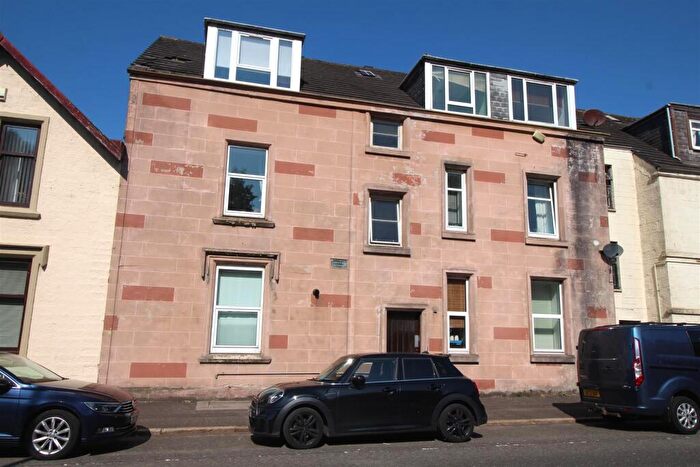 2 Bedroom Flat For Sale In Albert Road, Gourock, PA19