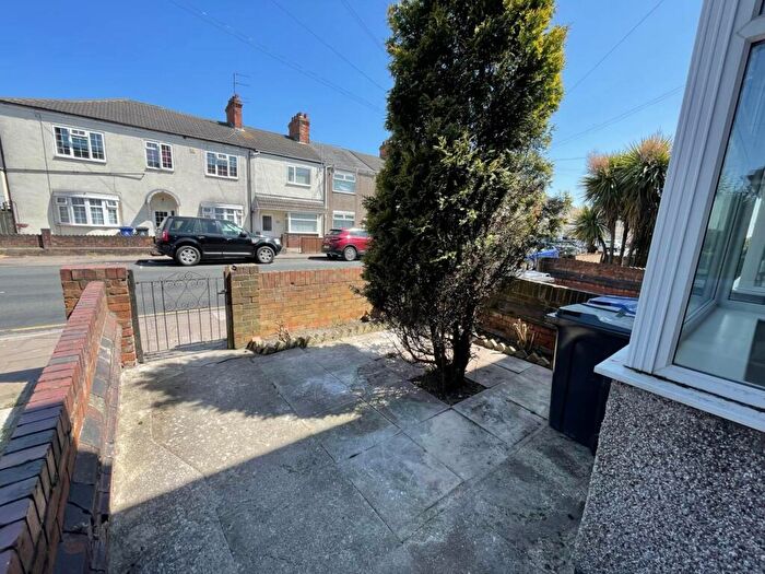 1 Bedroom Flat To Rent In Park Street, Grimsby, DN32