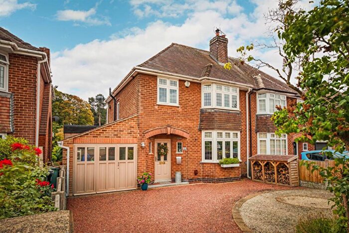 3 Bedroom Semi-Detached House For Sale In Hickton Road, Swanwick, Alfreton, DE55