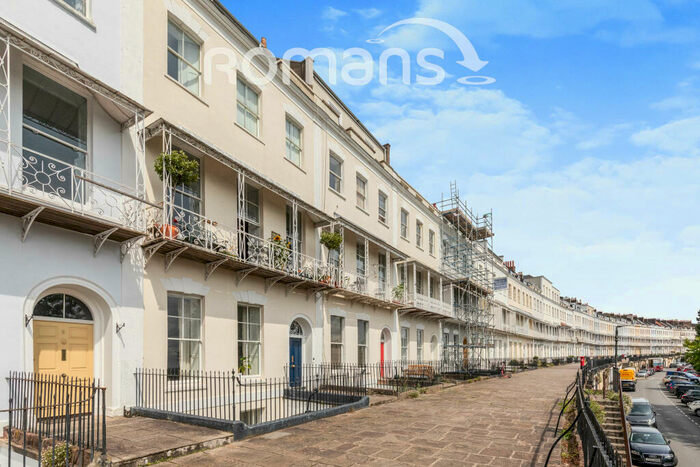 2 Bedroom Apartment To Rent In Royal York Crescent, Clifton Village, BS8