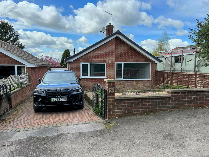 2 Bedroom Detached Bungalow To Rent In Gordon Road, Swanwick, DE55