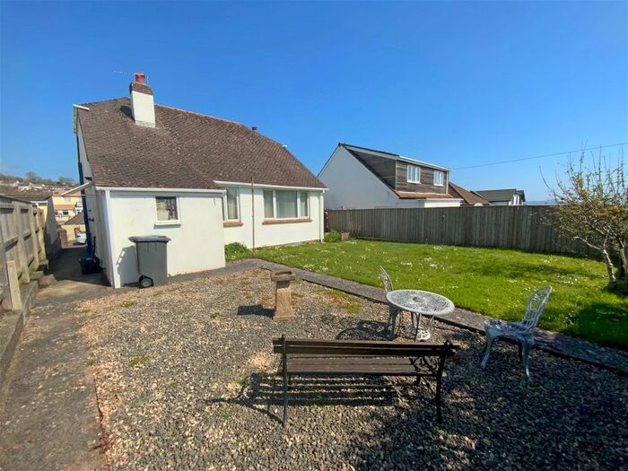 2 Bedroom Bungalow For Sale In Barcombe Road, Preston, Paignton, TQ3