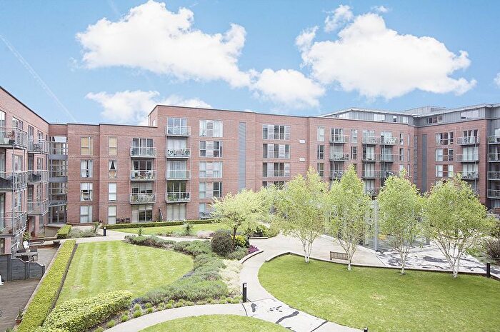 1 Bedroom Flat To Rent In The Heart, Walton-On-Thames, KT12