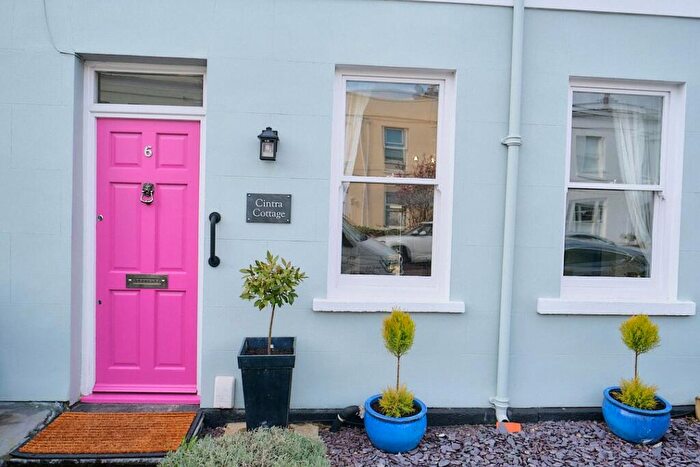 3 Bedroom Terraced House To Rent In Victoria Place, Cheltenham, Gloucestershire, GL52