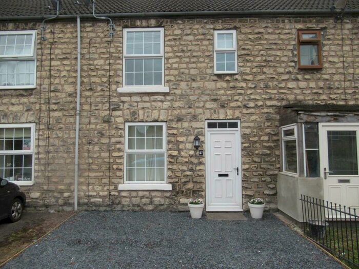 3 Bedroom Terraced House To Rent In The Crescent, Micklefield, Leeds, LS25