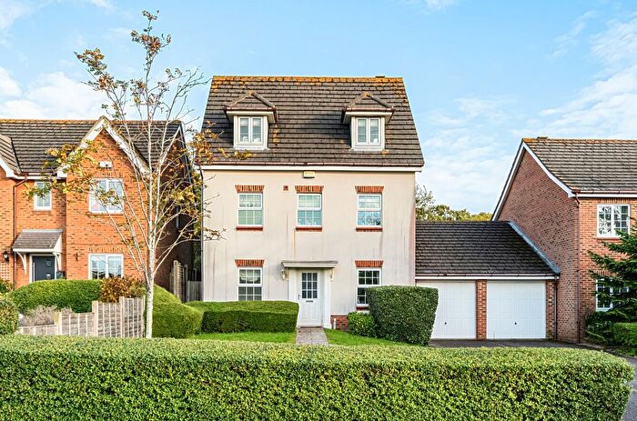 5 Bedroom Detached House For Sale In Titchfield Park Road, Titchfield Park, Hampshire, PO15