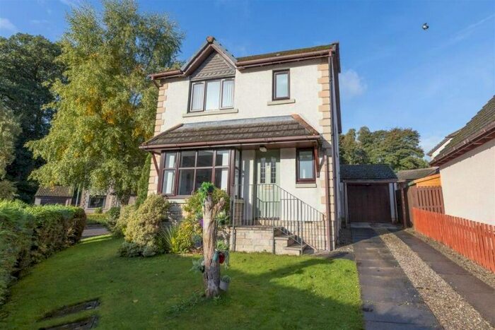 3 Bedroom Detached House To Rent In MacKenzie Drive, Almondbank, Perthshire, PH1