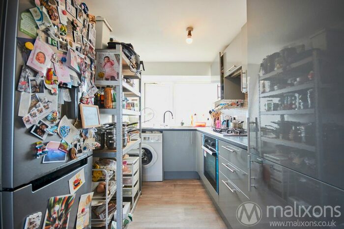 2 Bedroom Flat To Rent In London Road, Mitcham, CR4