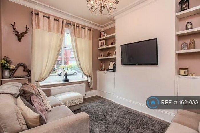 2 Bedroom Terraced House To Rent In Gorton Road, Stockport, SK5