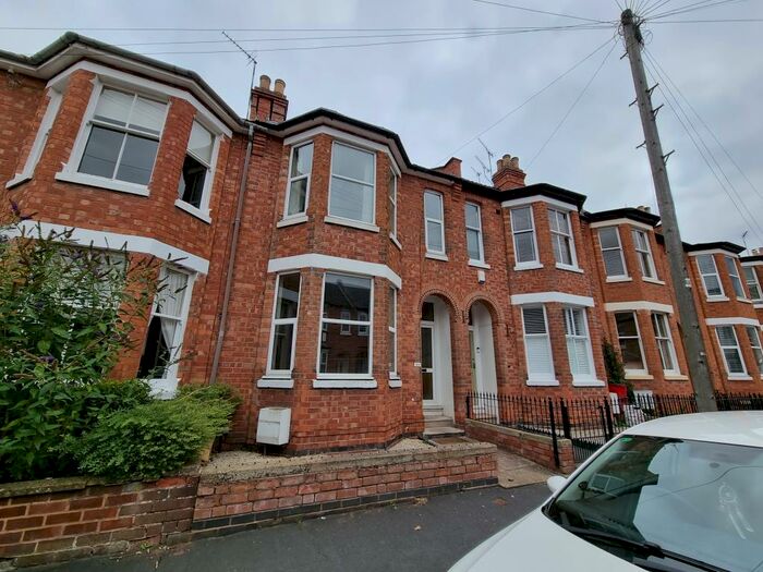 6 Bedroom Terraced House To Rent In Granville Street, Leamington Spa, CV32