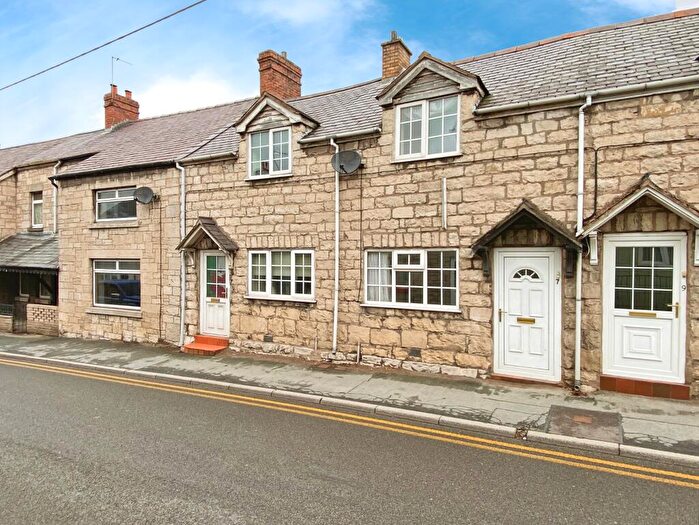 2 Bedroom Terraced House For Sale In Rhos Street, Ruthin, LL15