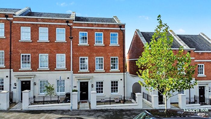 4 Bedroom End Of Terrace House For Sale In Titan Avenue, Sherford, PL9