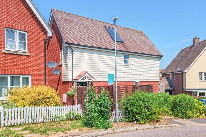 3 Bedroom Detached House For Sale In College Close, Saffron Walden, CB11