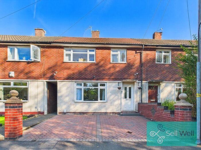 3 Bedroom Terraced House For Sale In Linksway, Swinton, Manchester, M27