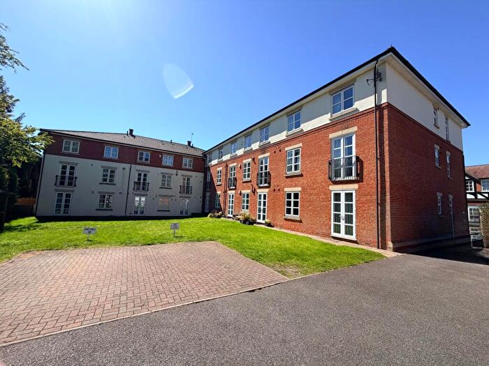 2 Bedroom Flat To Rent In Wheeldon Manor, Woodland Road, Derby, Derbyshire, DE22