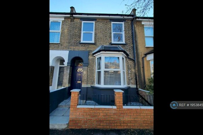 3 Bedroom Terraced House To Rent In Hartington Road, London, E17