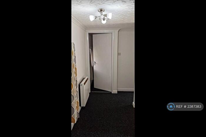 2 Bedroom Flat To Rent In College Close, Wainfleet, PE24