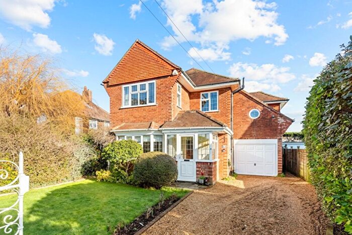 4 Bedroom Detached House For Sale In Upper Drive, East Preston, BN16