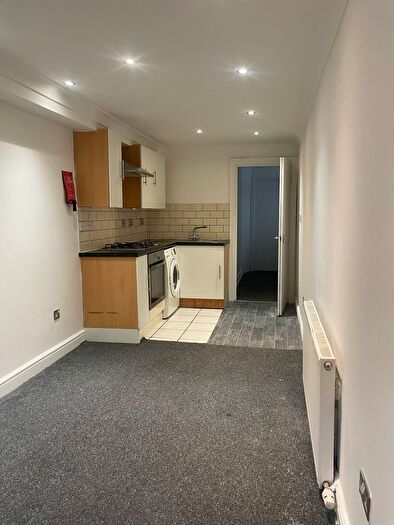 Studio To Rent In Princess St, Luton, LU1