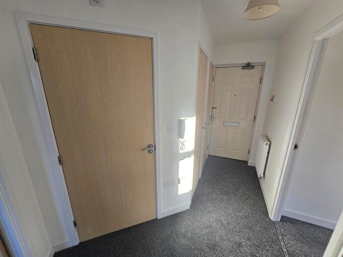 2 Bedroom Flat To Rent In Argosy Way, Newport, NP19