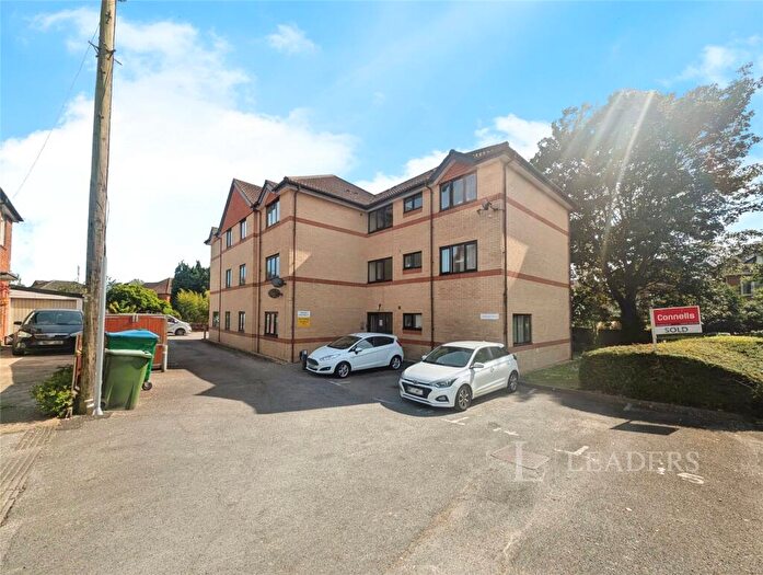 1 Bedroom Apartment For Sale In Nightingale Court, Southampton, Hampshire, SO15