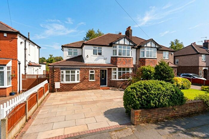 4 Bedroom Semi Detached House For Sale In Brookside Road, Sale, M33