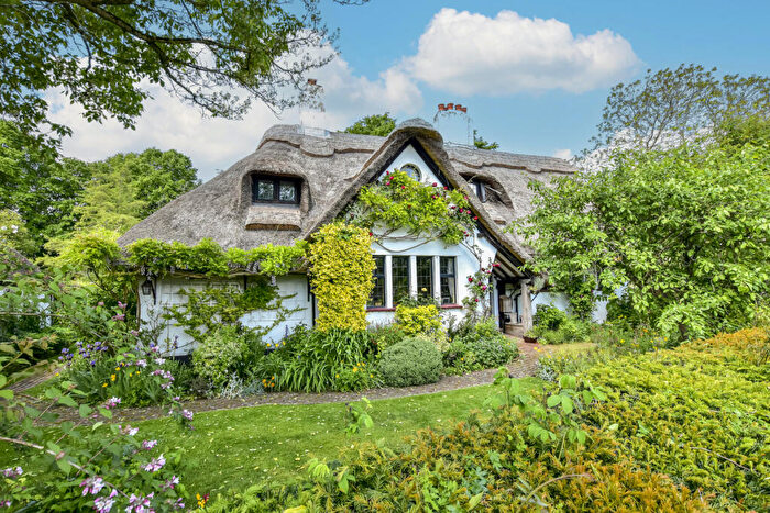 3 Bedroom Detached House For Sale In Jubilee Road Littlewick Green Maidenhead, Berkshire, SL6