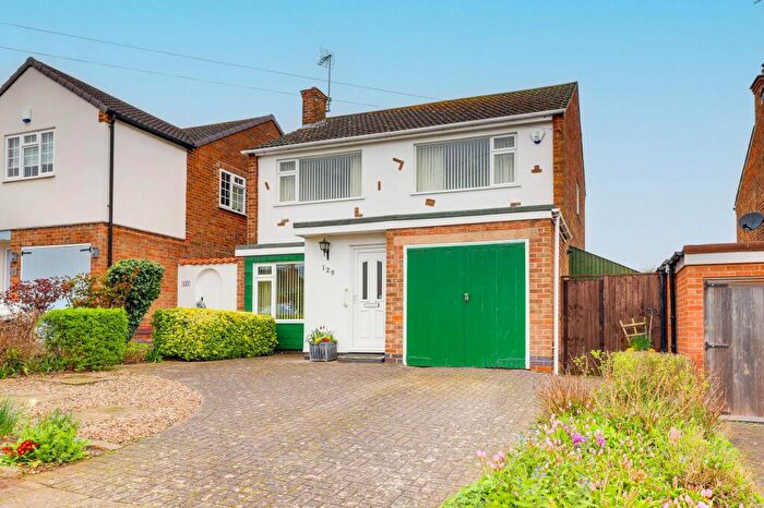 3 Bedroom Detached House For Sale In Boxley Drive, West Bridgford, NG2