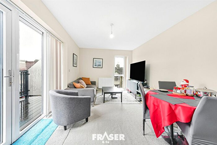 2 Bedroom Flat For Sale In The Point, Gants Hill, IG2