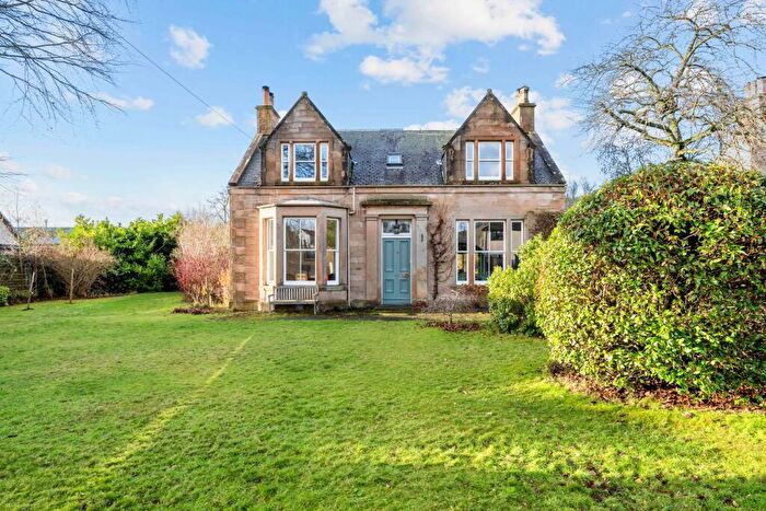4 Bedroom Detached House For Sale In Innerleithen, Scottish Borders, EH44