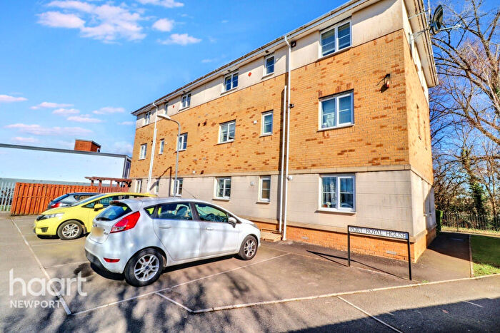 2 Bedroom Apartment For Sale In Schooner Walk, Newport, NP10