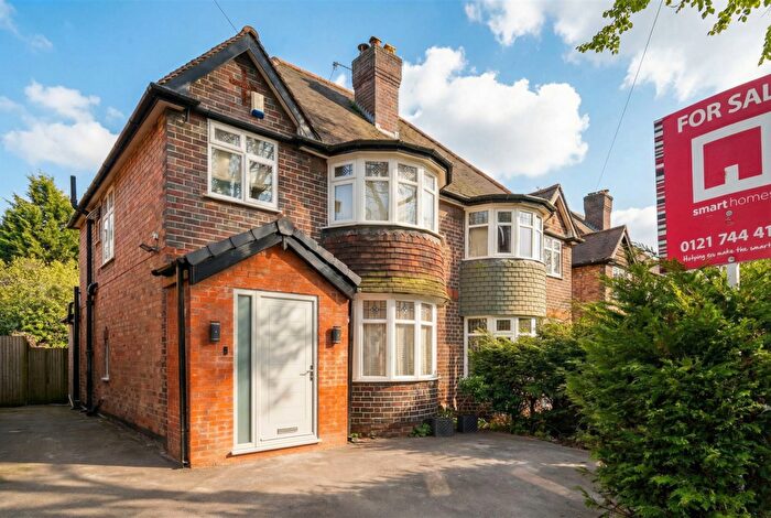 3 Bedroom Semi Detached House For Sale In Studland Road, Hall Green, B28