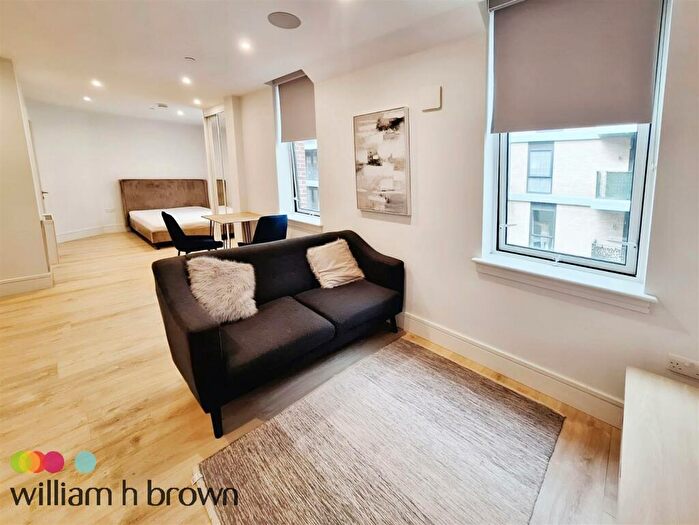 Studio To Rent In Roden Street, Ilford, IG1